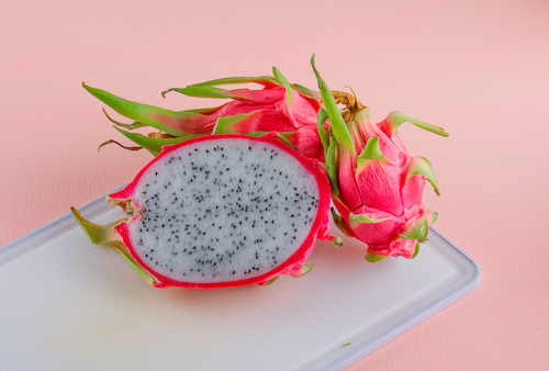 pitaya coupée en longueu